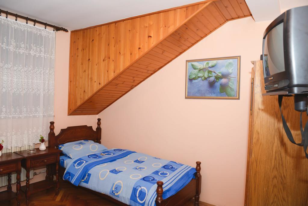 Beli Dvor Hotel Sombor Room photo